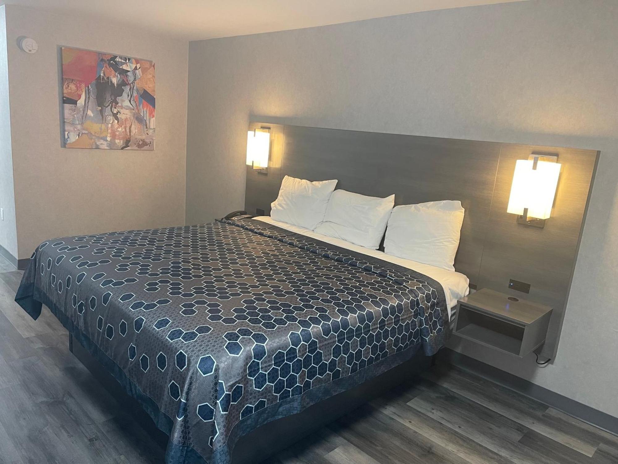 The Wayne Inn Екстер'єр фото